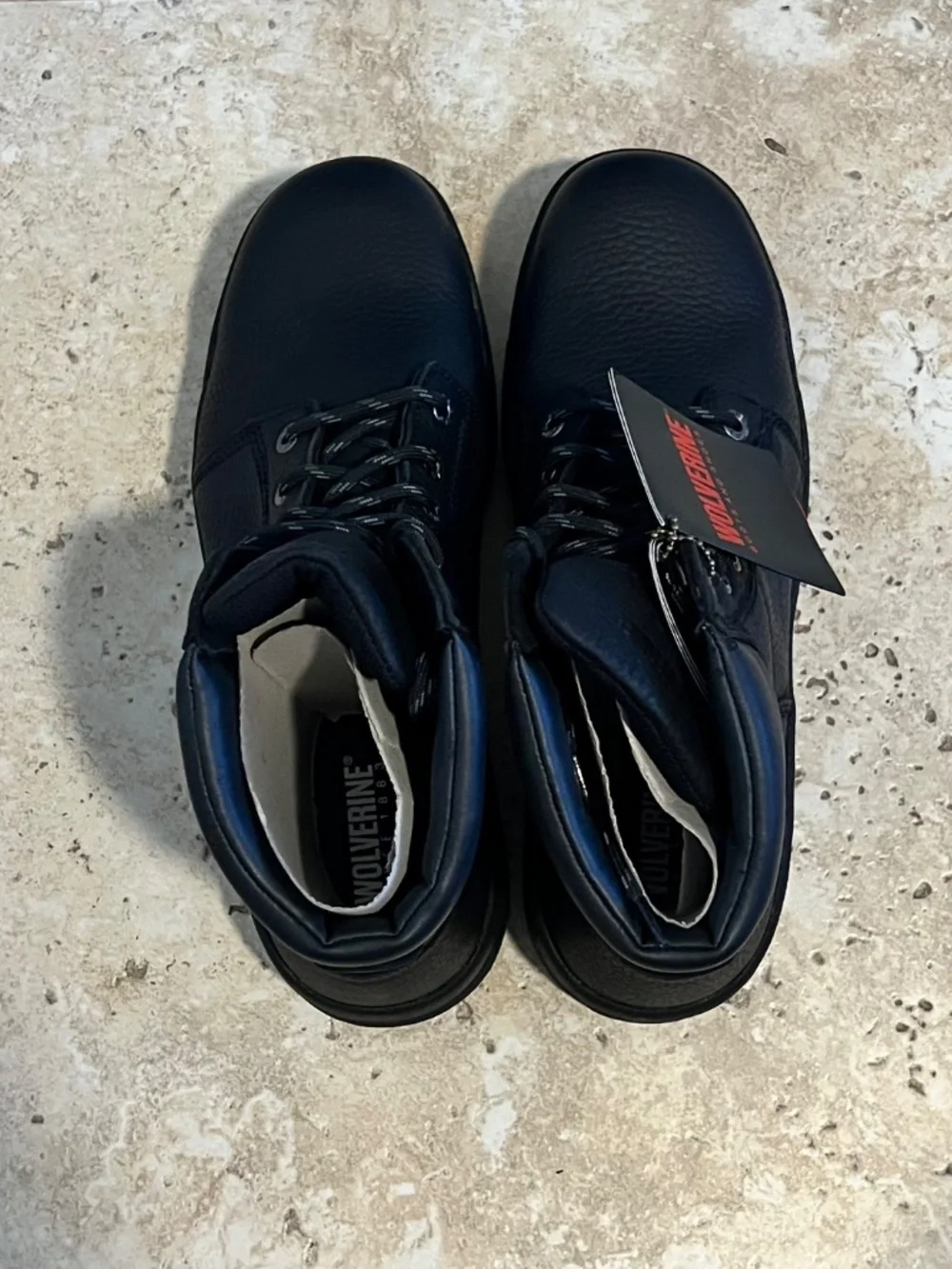 BRAND NEW Men's 6